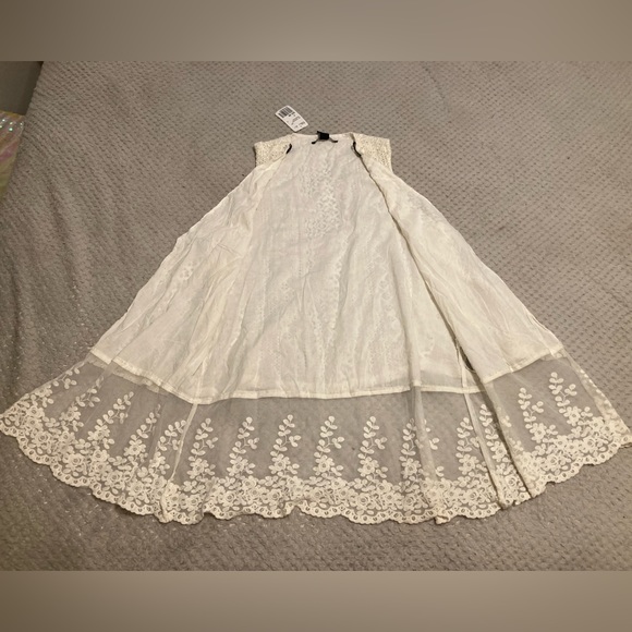 !! NWT !! FOREVER 21 BOHO MODERN DAY HIPPY CHIC VEST size S - Picture 3 of 5